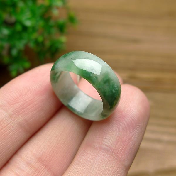 Rings - Xanh Nhẫn Ngọc Tự Nhiên Đá