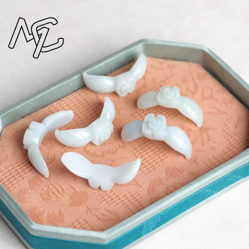 2PC Natural White Jadeite Jade - đánh giá và giá Bracelets